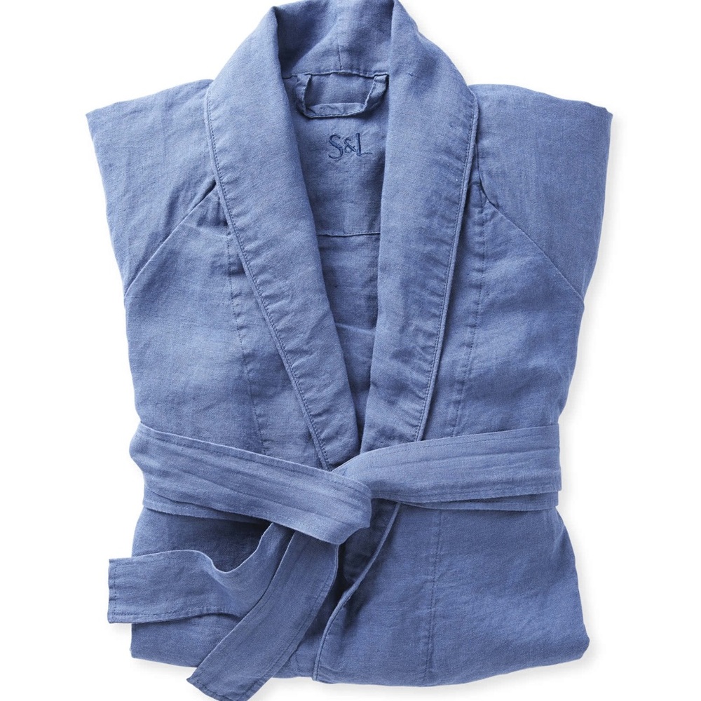 Linen robe